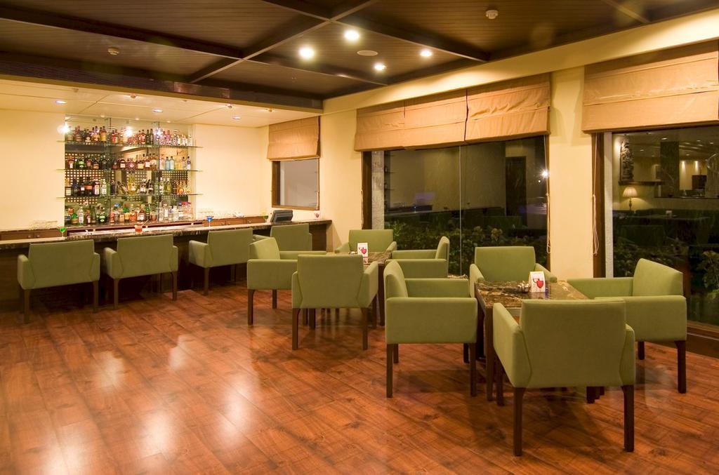 Radisson Jass Hotel, Khajuraho Ngoại thất bức ảnh