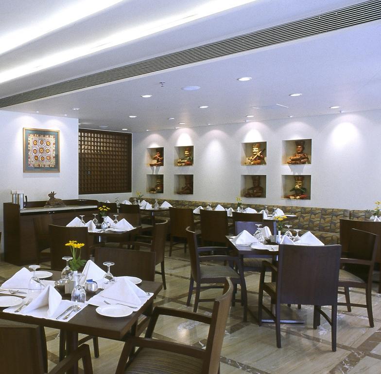 Radisson Jass Hotel, Khajuraho Ngoại thất bức ảnh