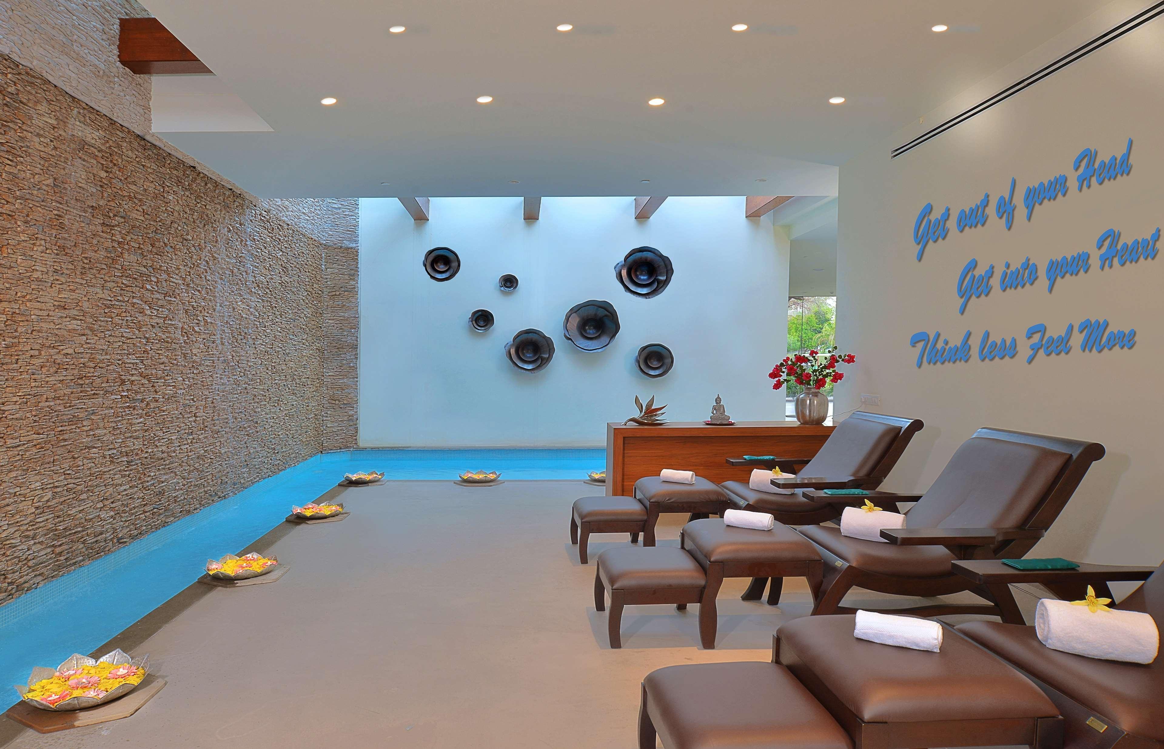 Radisson Jass Hotel, Khajuraho Ngoại thất bức ảnh