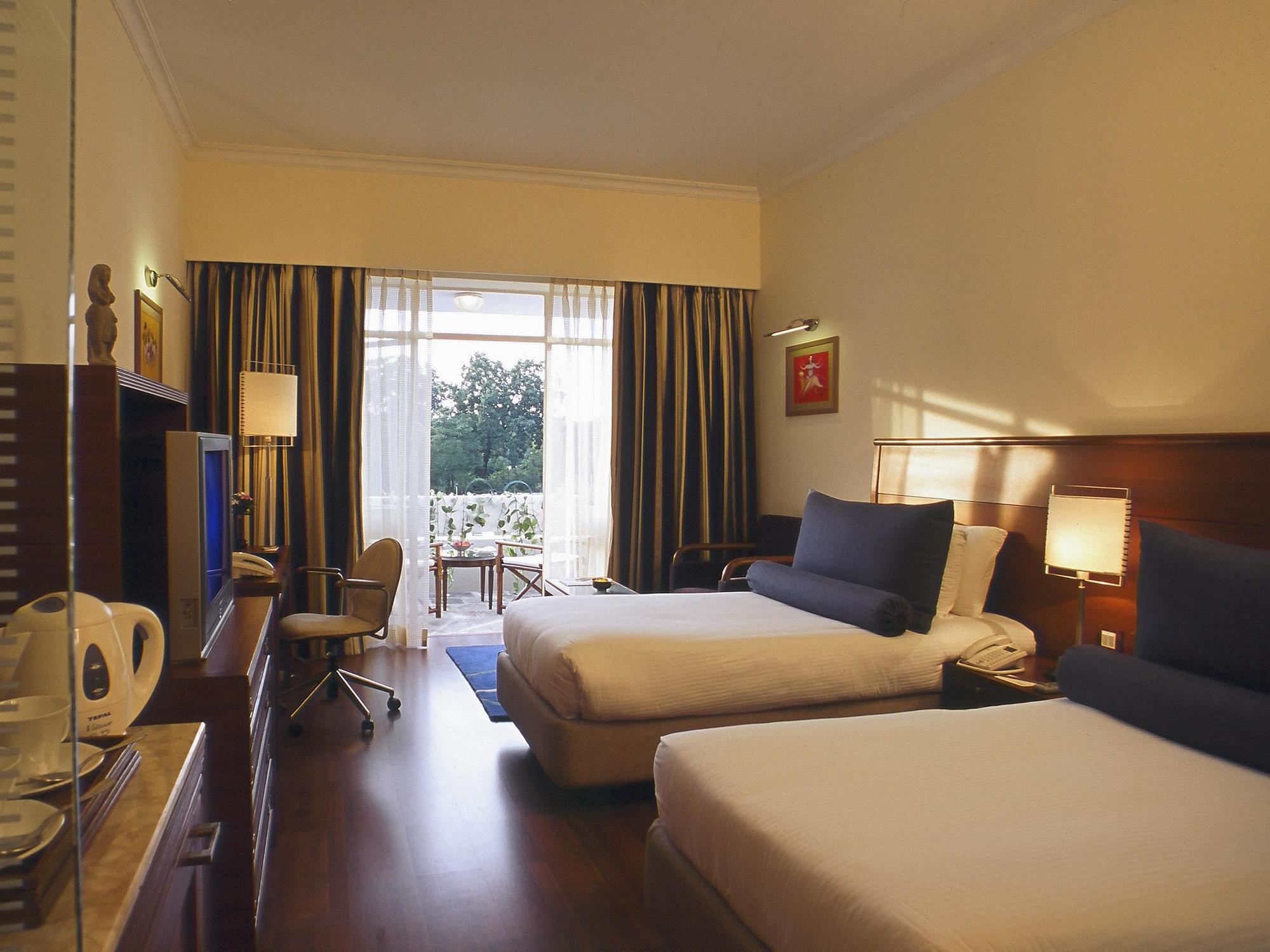 Radisson Jass Hotel, Khajuraho Ngoại thất bức ảnh